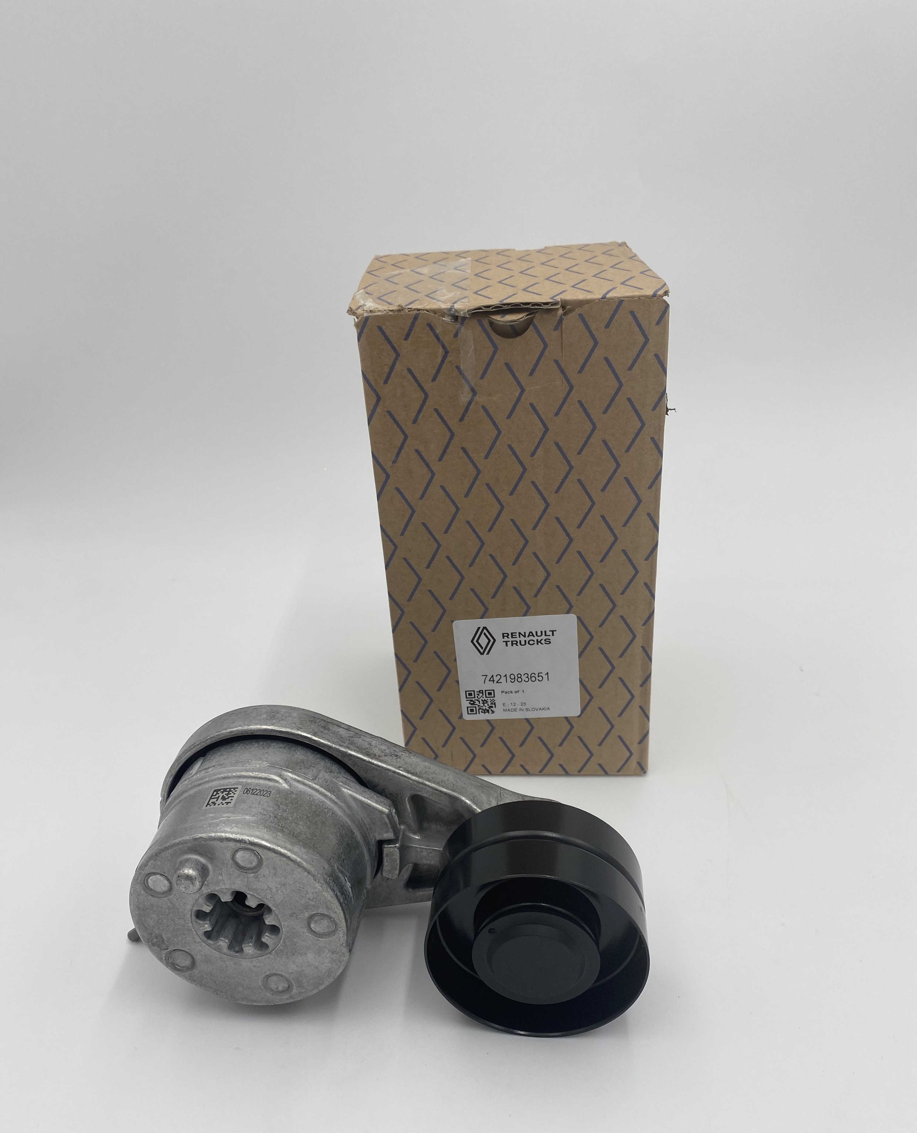 Napinacz alternatora Renault rt7421983651