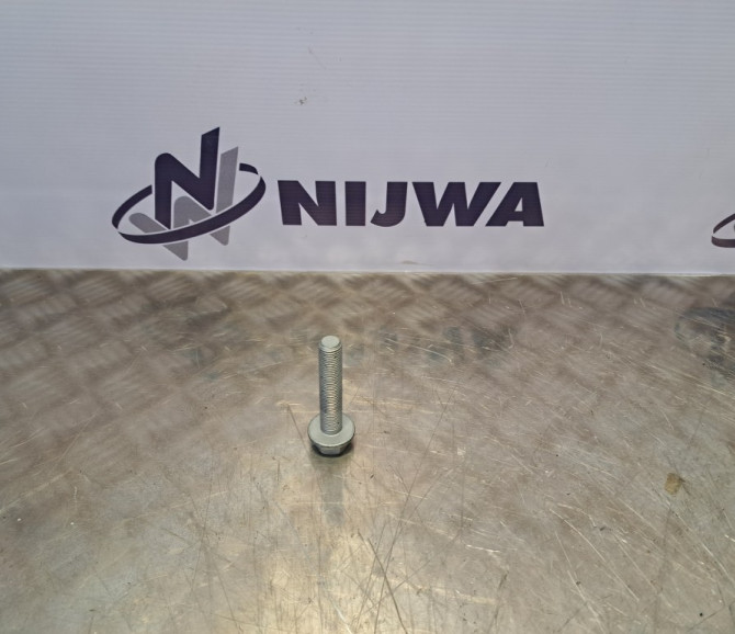 ŚRUBA M14X150-70 10 (Nowa) - część używana