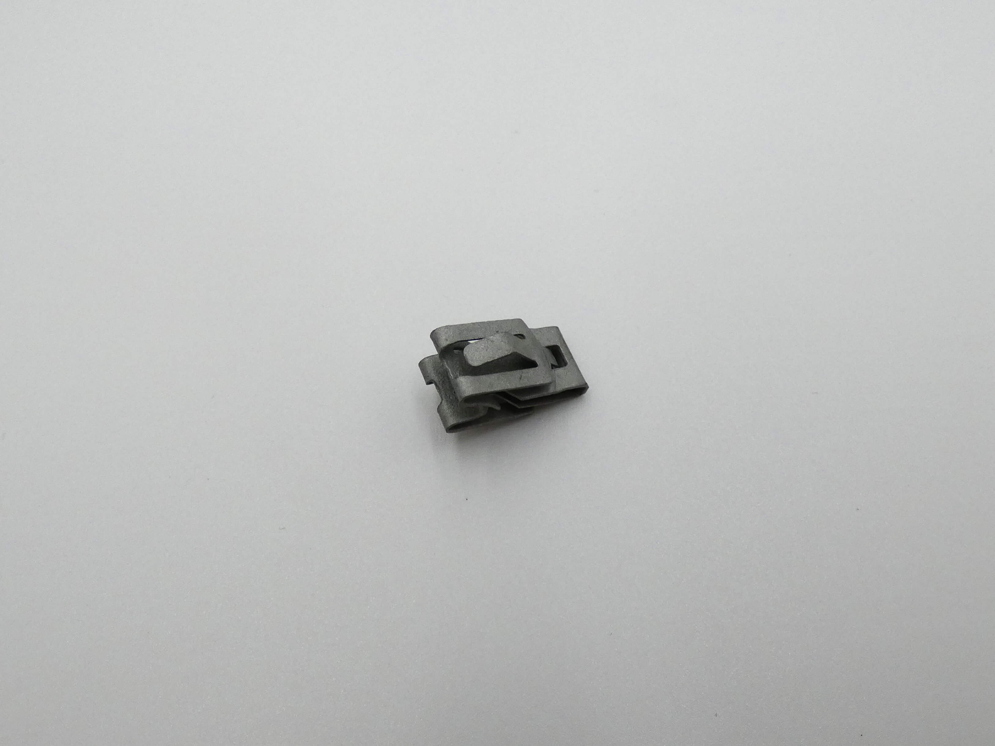 ZAPINKA 2.5*8MM