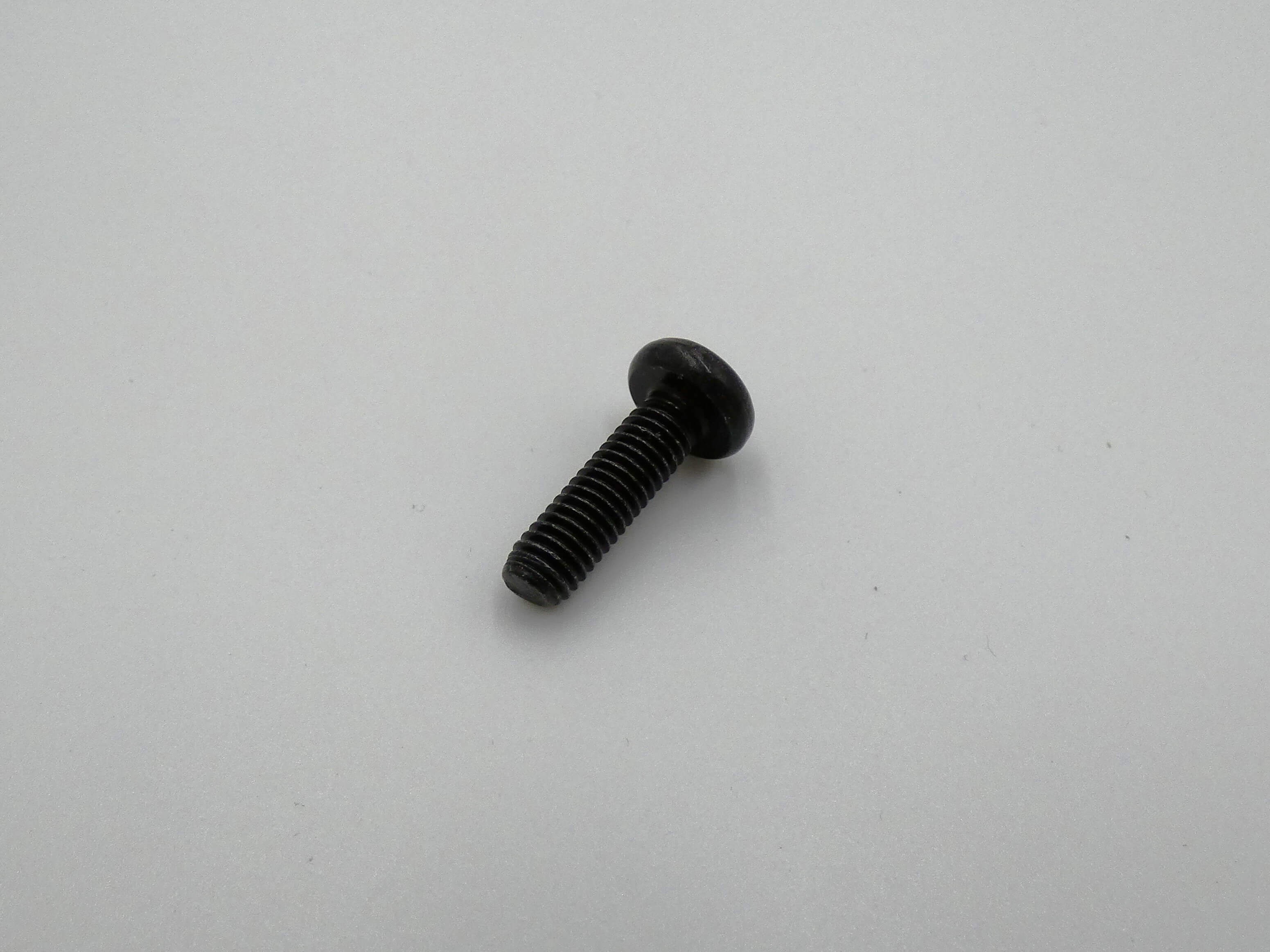 ŚRUBA TORX M6X1,00 -20