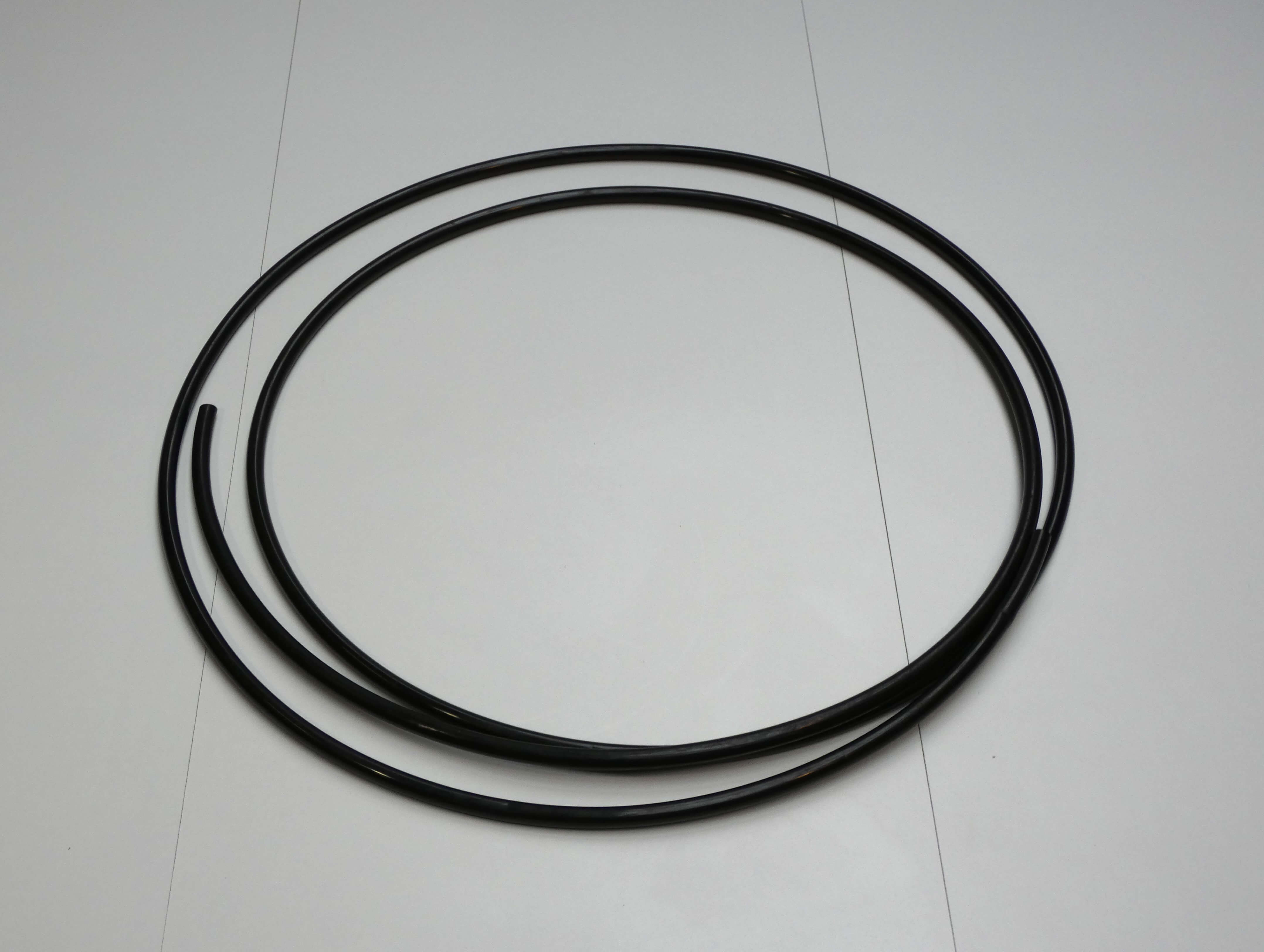 PRZEWOD PVC 16MM