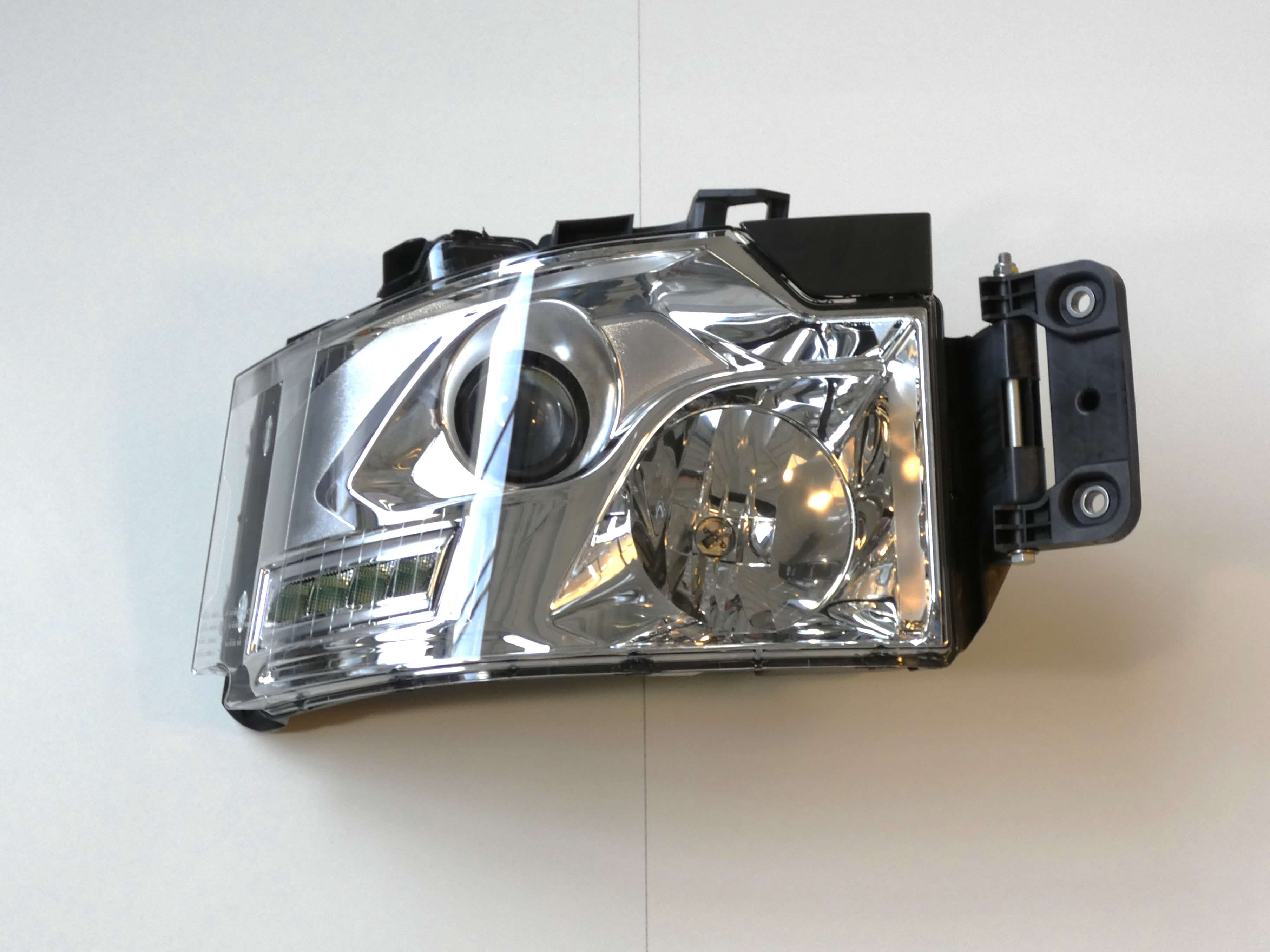 Reflektor lh renaumt GAMA T