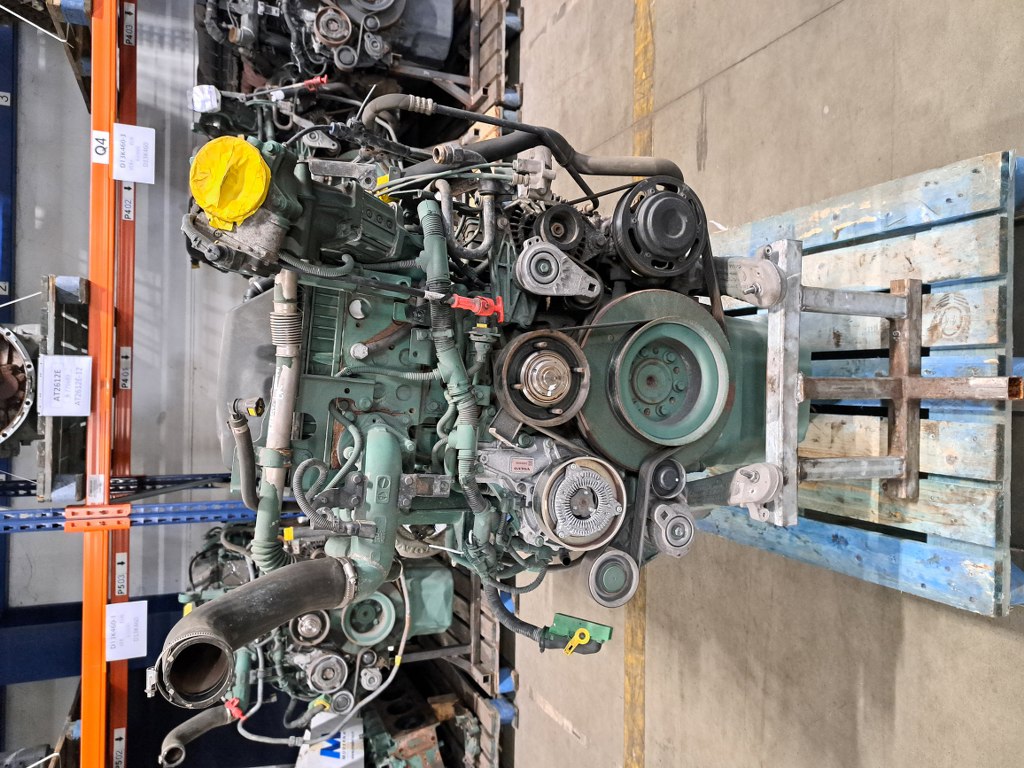 SILNIK D13K 460 VOLVO EU6 V+ 925 000 - część używana