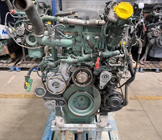 SILNIK D13K 460 VOLVO EU6 V+ 925 000 - część używana