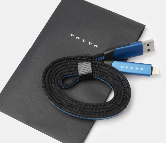 PRZEWÓD USB - C LIGHTNING FAST CHARGER - VOLVO WORD MARK - 