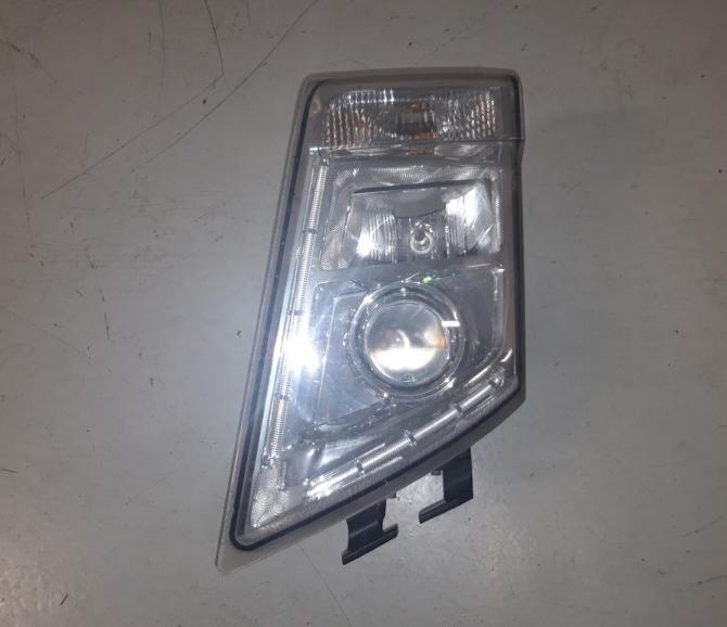 LAMPA PRZEDNIA LH regenerowana - część używana
