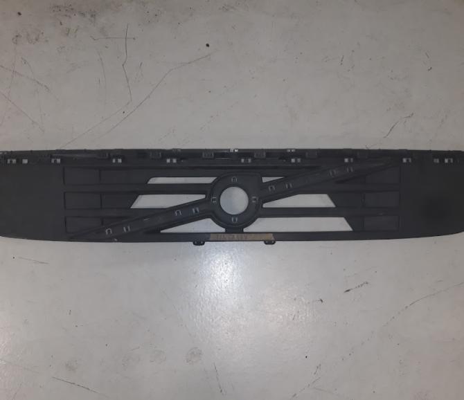 PANEL ATRAPY VOLVO FL - część używana