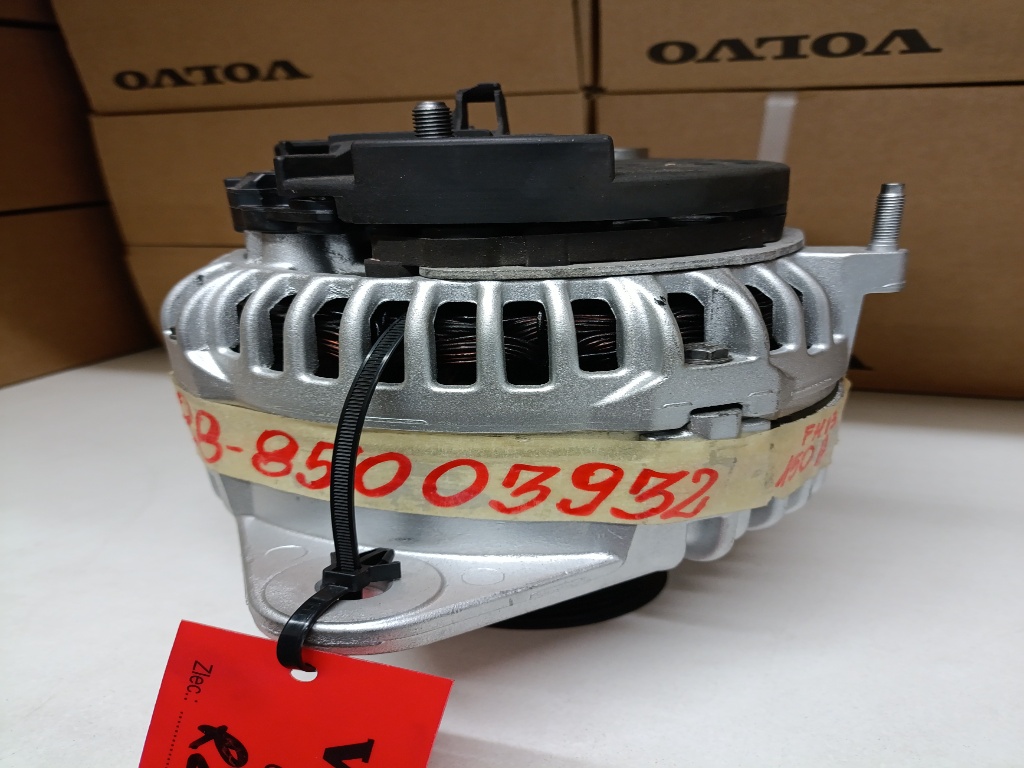 ALTERNATOR 150A REGENER. - część używana