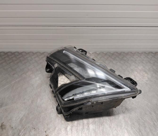 REFLEKTOR LED LH - część używana