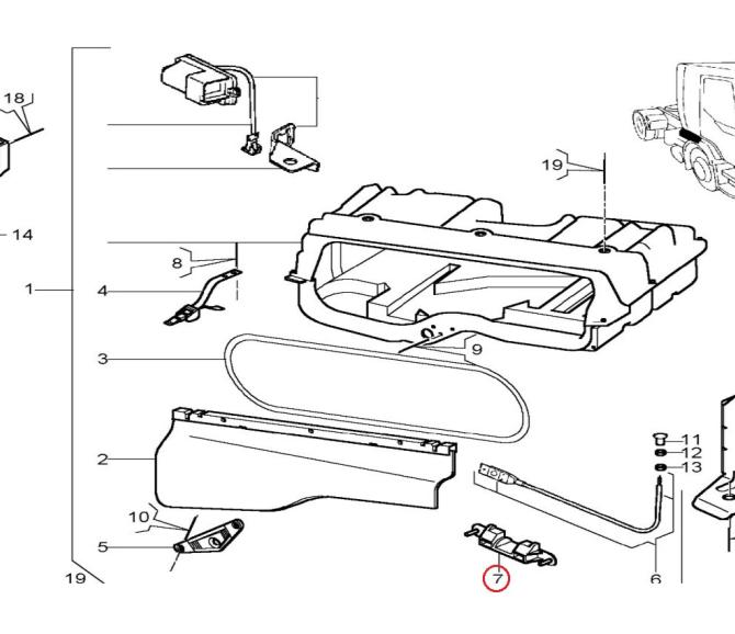 Zawias pokrywy schowka Renault 5001867448