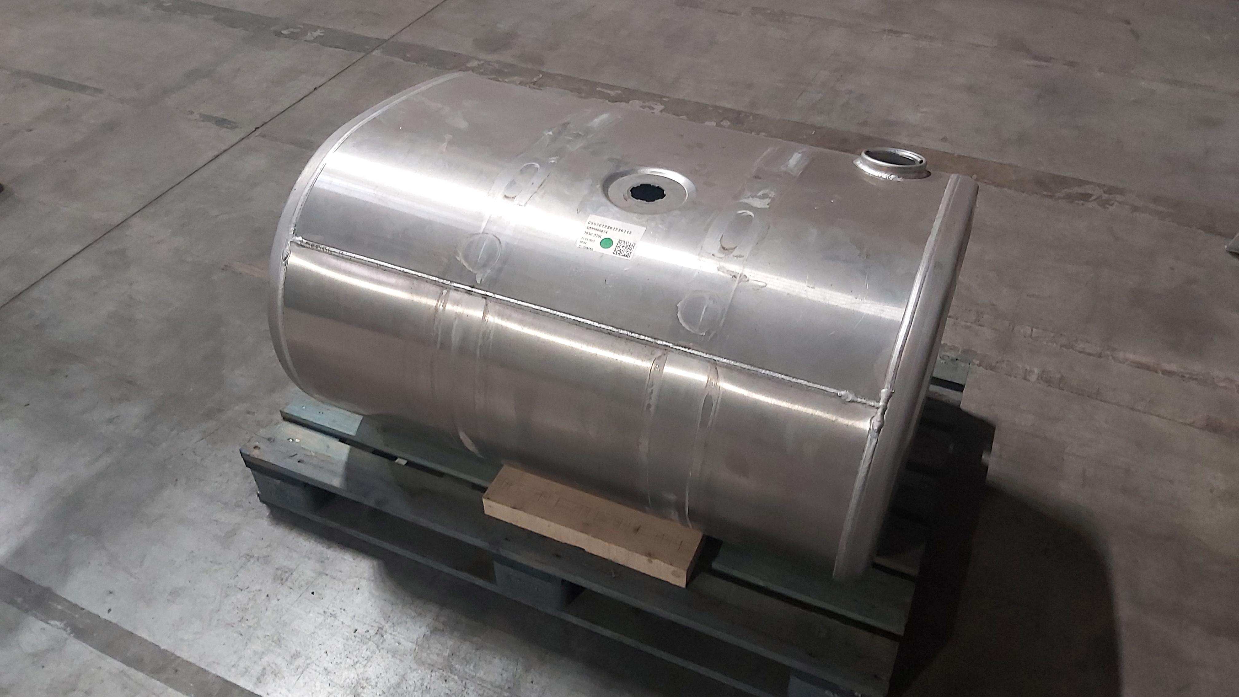 ZBIORNIK PALIWA 315L 103cm low - część używana