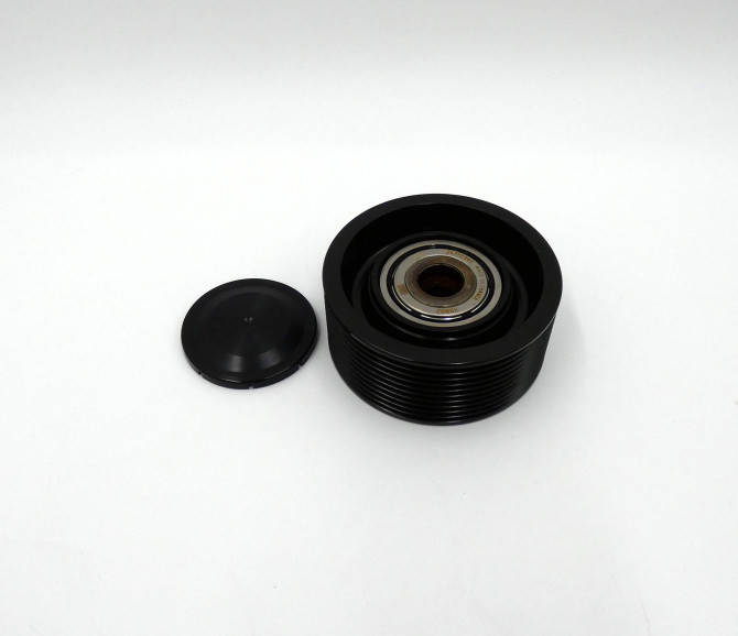 Rolka zwrotna paska klinowego Volvo FH 24771253