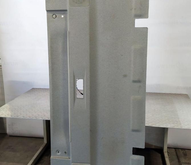 TAPICERKA SCIANY TYLNEJ* - część używana