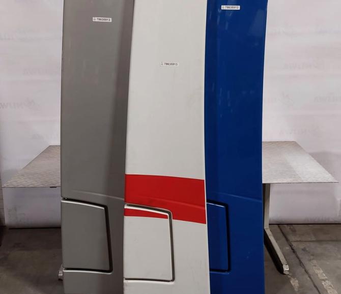 SPOILER KABINY DOLNY RH - część używana