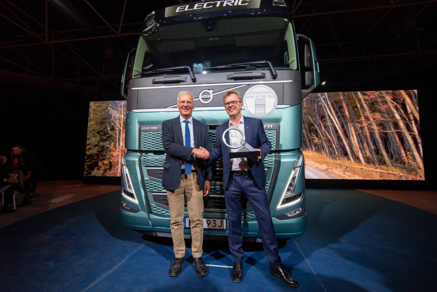 Truck of the Year_2023_Original file